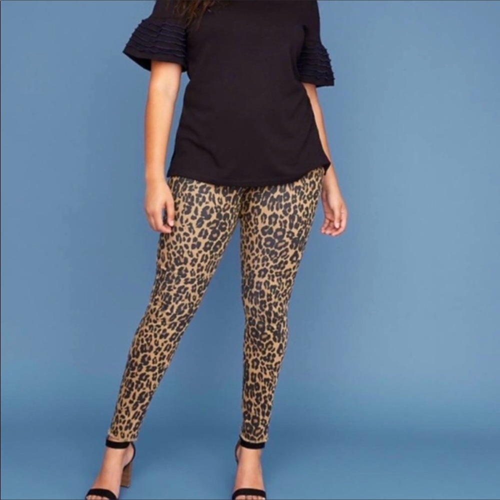 🐆🐾 Meow~Sexy Leopard Print Mid-Rise Stretchy Waist Skinny Leg Jean-Leggings